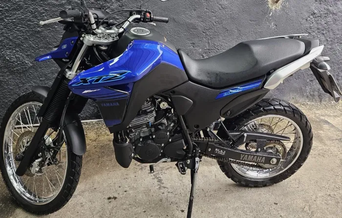Moto nova só andar....