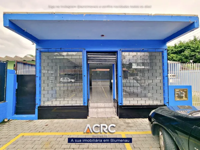 ACRC Imóveis - - Loja para Locação no bairro Garcia em Blumenau.