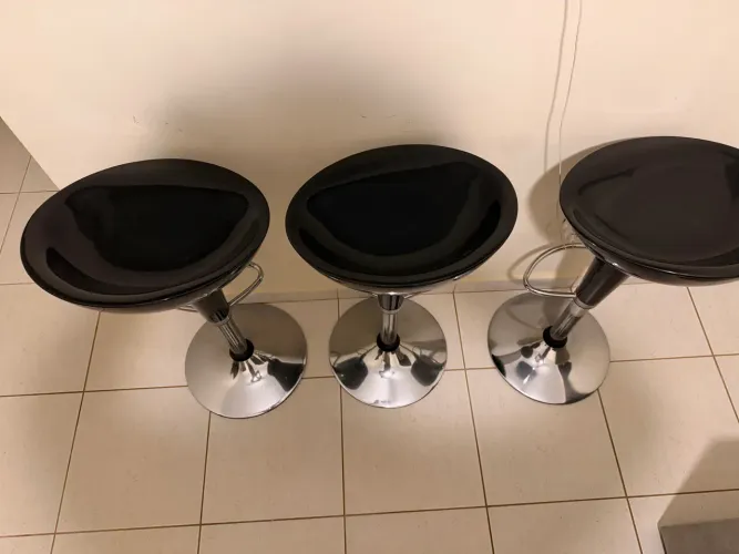 Kit 3 Banquetas Altas Giratórias com Regulagem - Preto/Cromado (Ótimas condições)