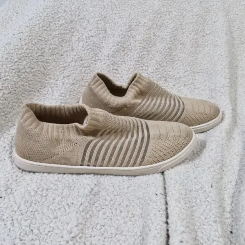 tênis slip on arezzo