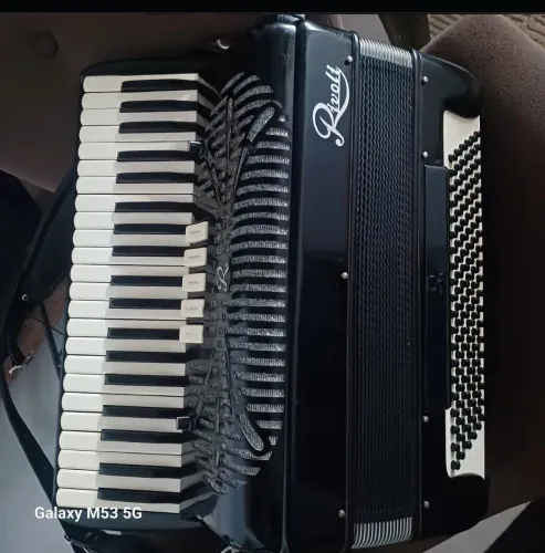 Acordeon Rivoli sonola
