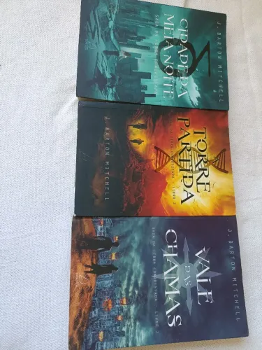 3 livros Trilogia Saga da terra conquistada