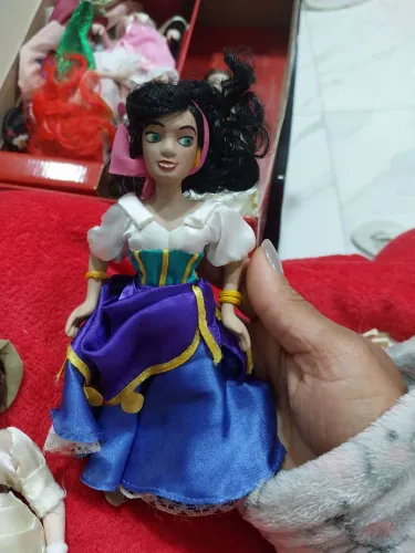 Boneca de porcelana Disney