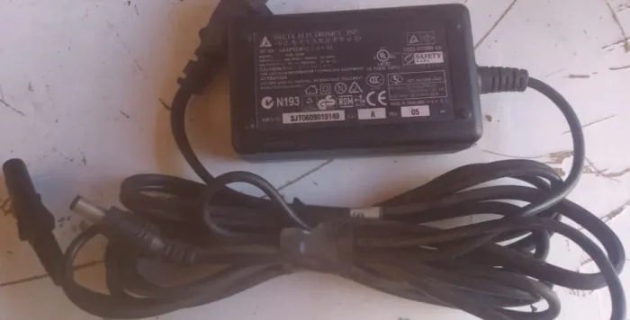 Fonte 5V 2000mA com pino P4