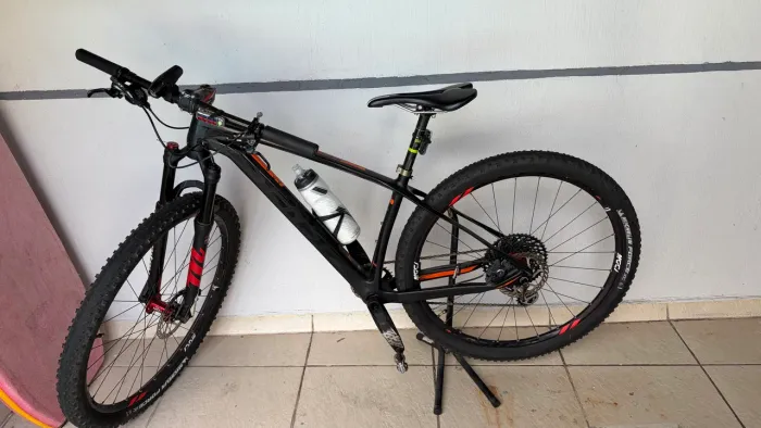 VENDO Bike Sense impact carbon evo advanced xc geometry