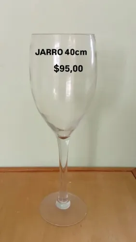 JARRO EM VIDRO PARA SER USADO EM DECORAÇÃO