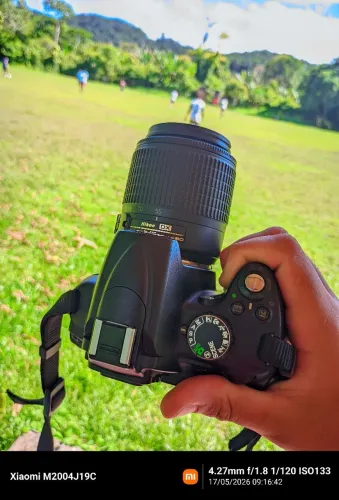 Nikon D5000 Câmera Fotográfica