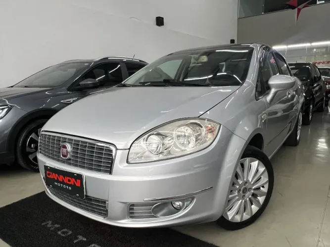 Fiat Linea Absolute 1.9/1.8 Flex Dualogic 4P 2014