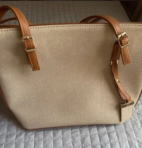 Bolsa Mônica Sanches 