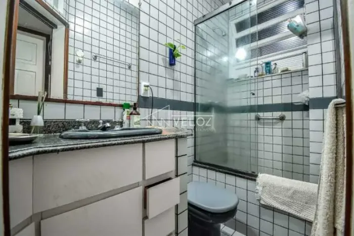 Apartamento - / Residencial / Santa Teresa