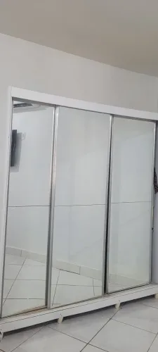 Guarda roupa 3 portas