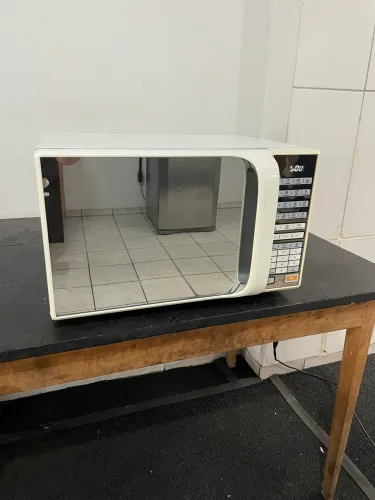 Microondas Midea 26 Litros