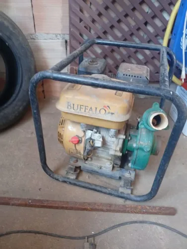 Motor bomba