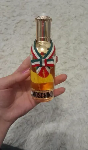 Perfume moschino italiano feminino 