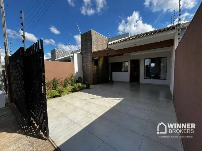 Casa com 3 dormitórios sendo uma suíte à venda, 79 m² por R$ 430.000 - Parque Residencial