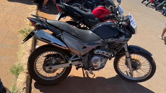 Honda falcon NX4 - REPASSE BARATO