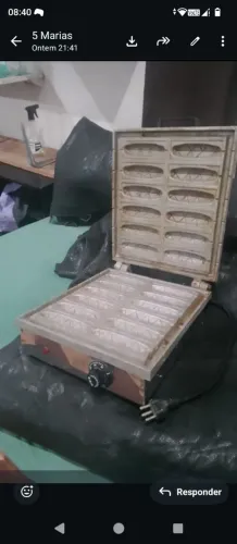 Vendo uma máquina de crepe semi nova 