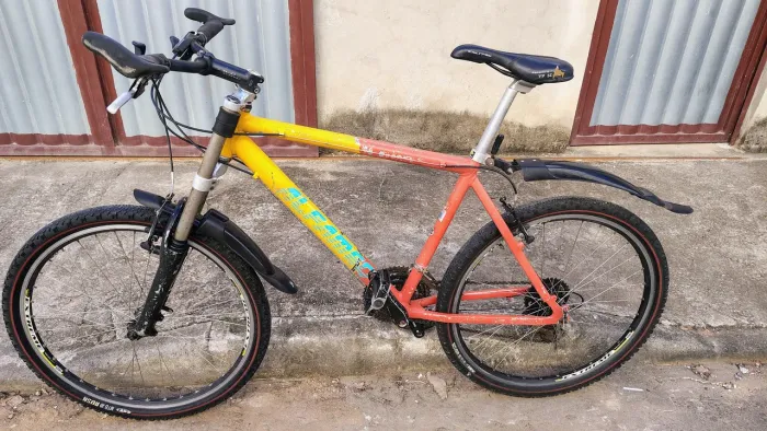Bicicleta Aro 26 em Excelente Estado - Pronta para Uso - Viana