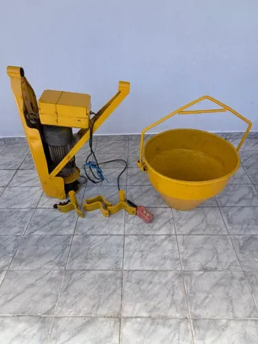 Guincho Para Construção (Trifásico) + Balde