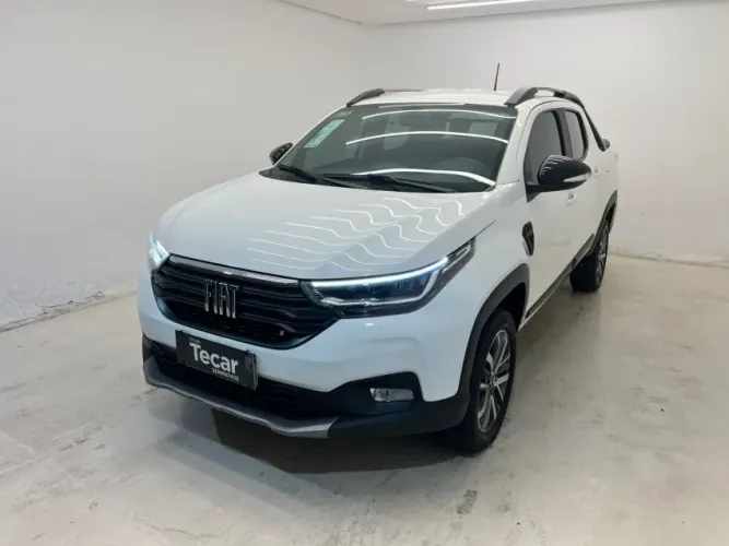 Fiat Strada Volcano 1.3 Flex 8V CD 2025