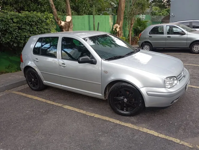 Volkswagen Golf 1.6 MI/ 1.6 MI Gener./black & Silver 2002