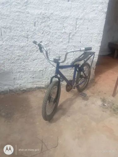 Bike montadinha aro 20 BH