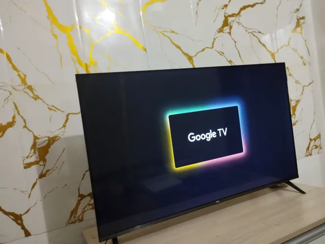 TV 43 POLEGADAS TCL SMART Q LED 4K