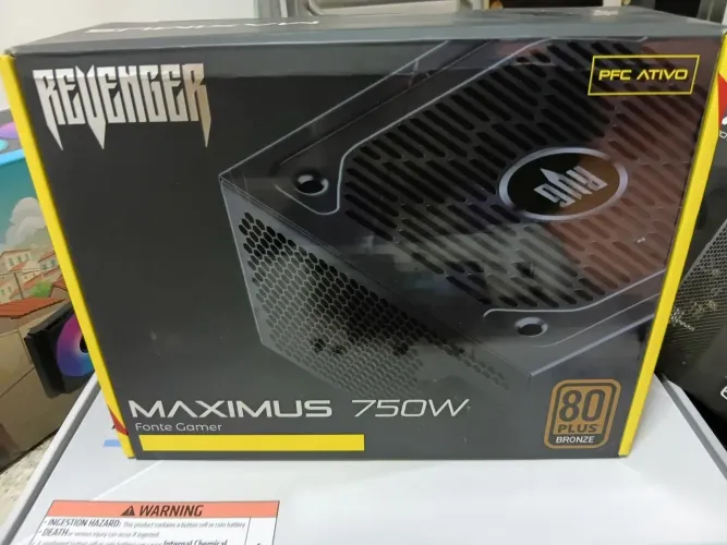 Fonte gamer 750w 80 Plus bronze 1 ano de garantia