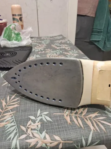 Ferro de passar roupa 