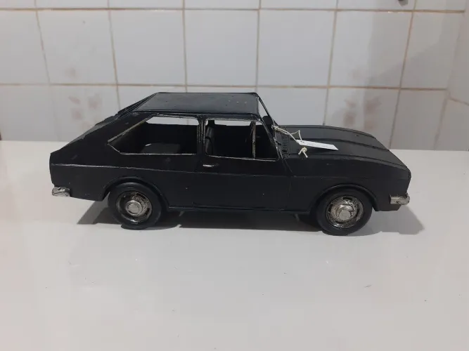 Miniatura carrinho de lata 27 cm