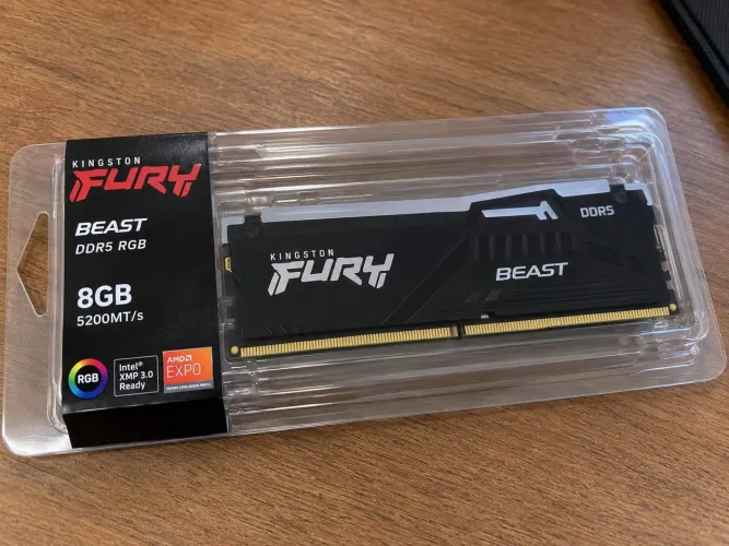 Memória Ram Kingston Fury Beast RGB 8GB DDR5 5200 MHZ NOVO