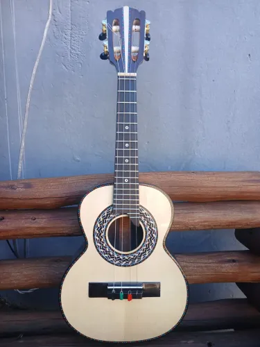 Cavaco Jacarandá Luthier Iran Silva