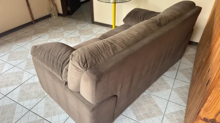SOFÁ DOIS LUGARES