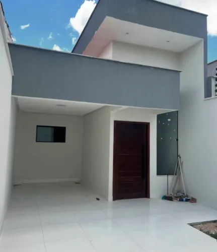 CASA NO BAIRRO PARQUE OLÍMPICO