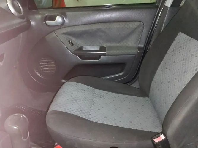 Ford Fiesta S 1.0 8V Flex 5P 2014