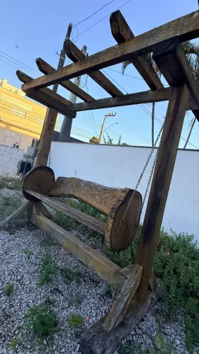 balanço de Jardim rústico