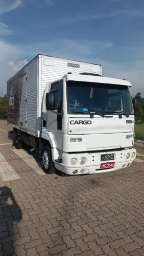 Ford Cargo 815 HDB.