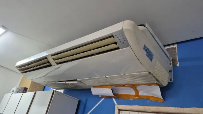 Ar condicionado KOMECO 48mil BTUS