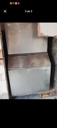 Fábrica de gelo completa
