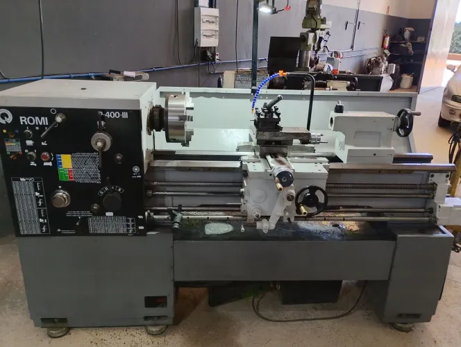 Torno Romi P400 III