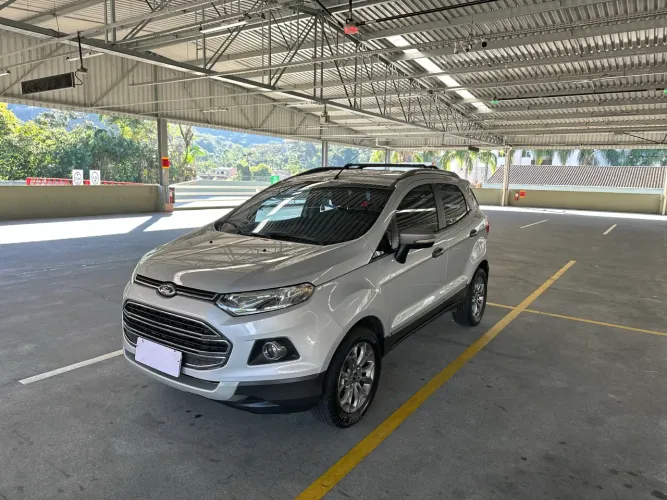 Ford Ecosport Freestyle 1.6 16V Flex 5P 2014