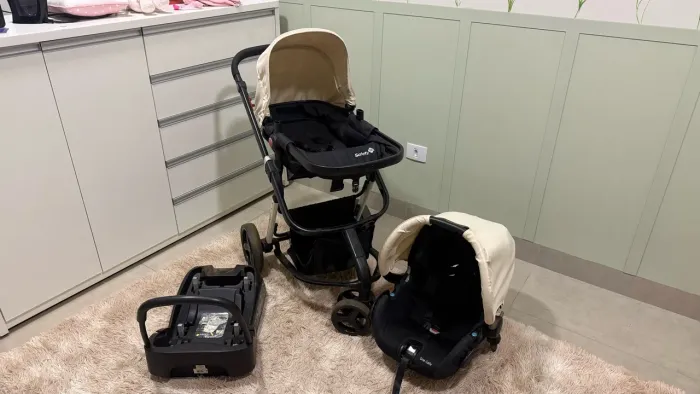 Carrinho de bebê safety Mobi