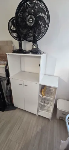 Móvel para microondas