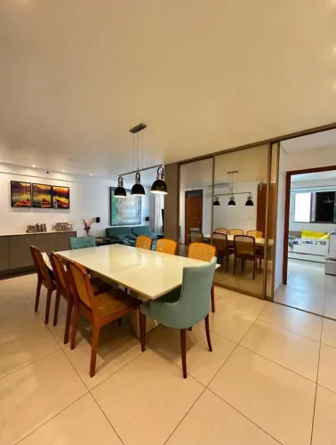 Apartamento com 112 metros na ponta verde bem pertinho do supermercado unicompra