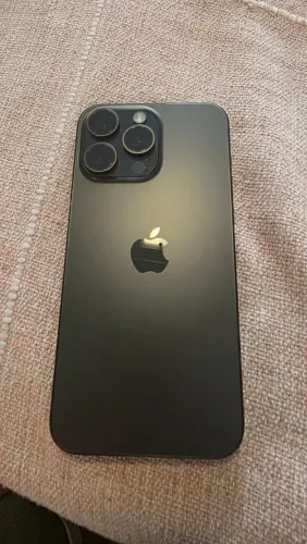iPhone Pro Max - Preto - 256 sem nenhuma marca, cabo original 
