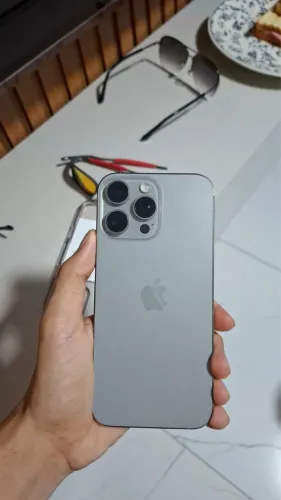 Troco meu IPHONE 16 PRO MAX