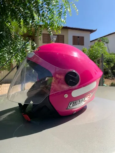 Capacete new liberty Rosa