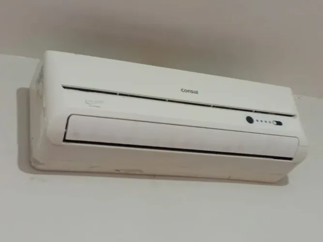 AR CONDICIONADO SEMI NOVO