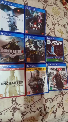 Jogos de ps4, semi novos