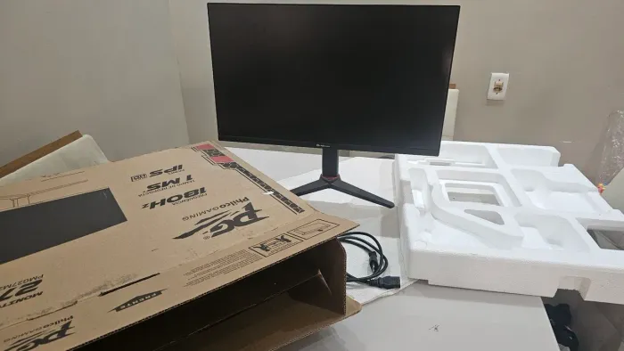 Monitor gamer philco 27" 180Hz 1ms IPS
